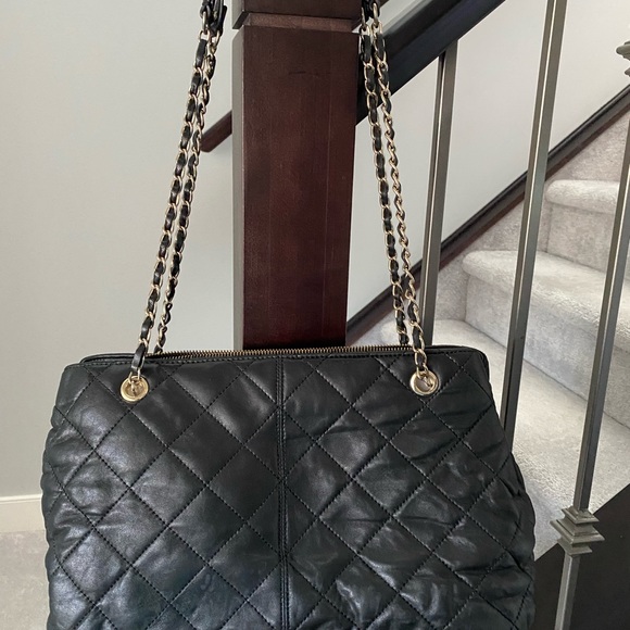 DKNY black leather purse - Picture 4 of 4